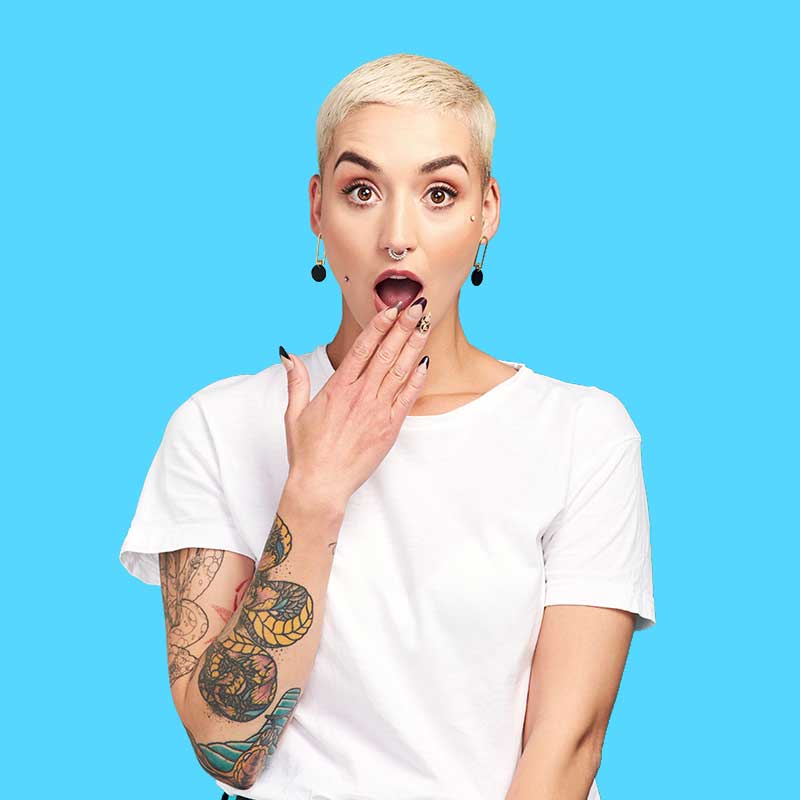 followus-on-instagram-girl-in-show-deal-of-the-month